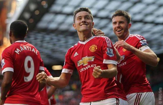 诺维奇城的 诺维奇城的